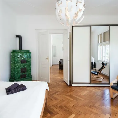 Your Second Right Next To The Old Town Square Apartment *